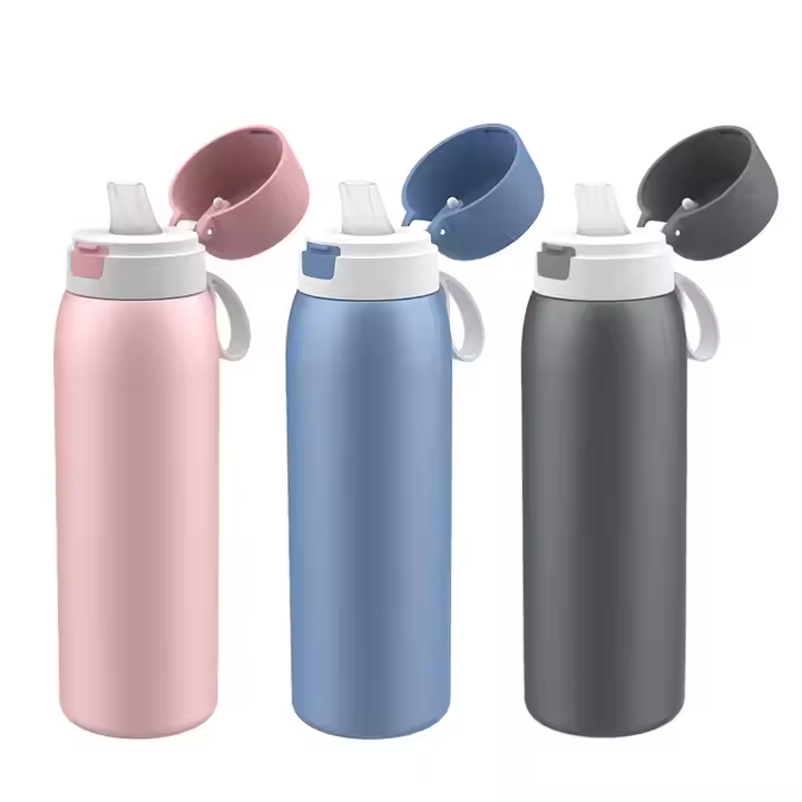 HYNØX Kids 500 ml en rose, bleu et anthracite, avec bouchon blanc et clapet ouvert